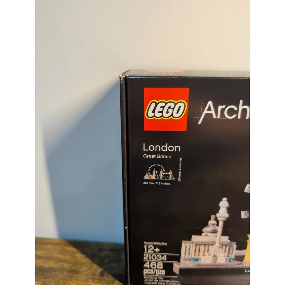 LEGO Architecture London Skyline 21034 – Retired Set – New Sealed